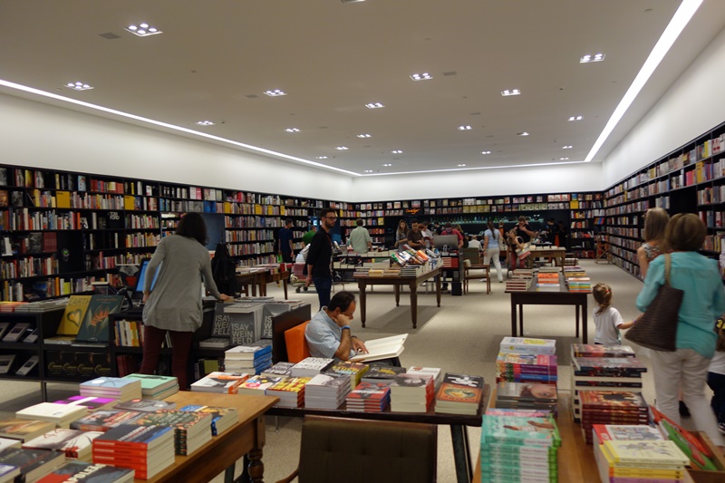 livraria da vila loja linda